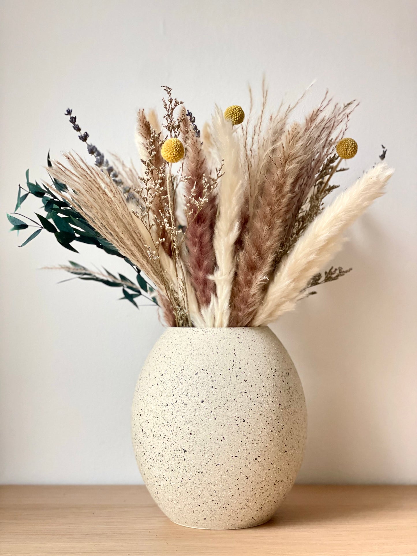 Ocean Vase (Sandy Granite)