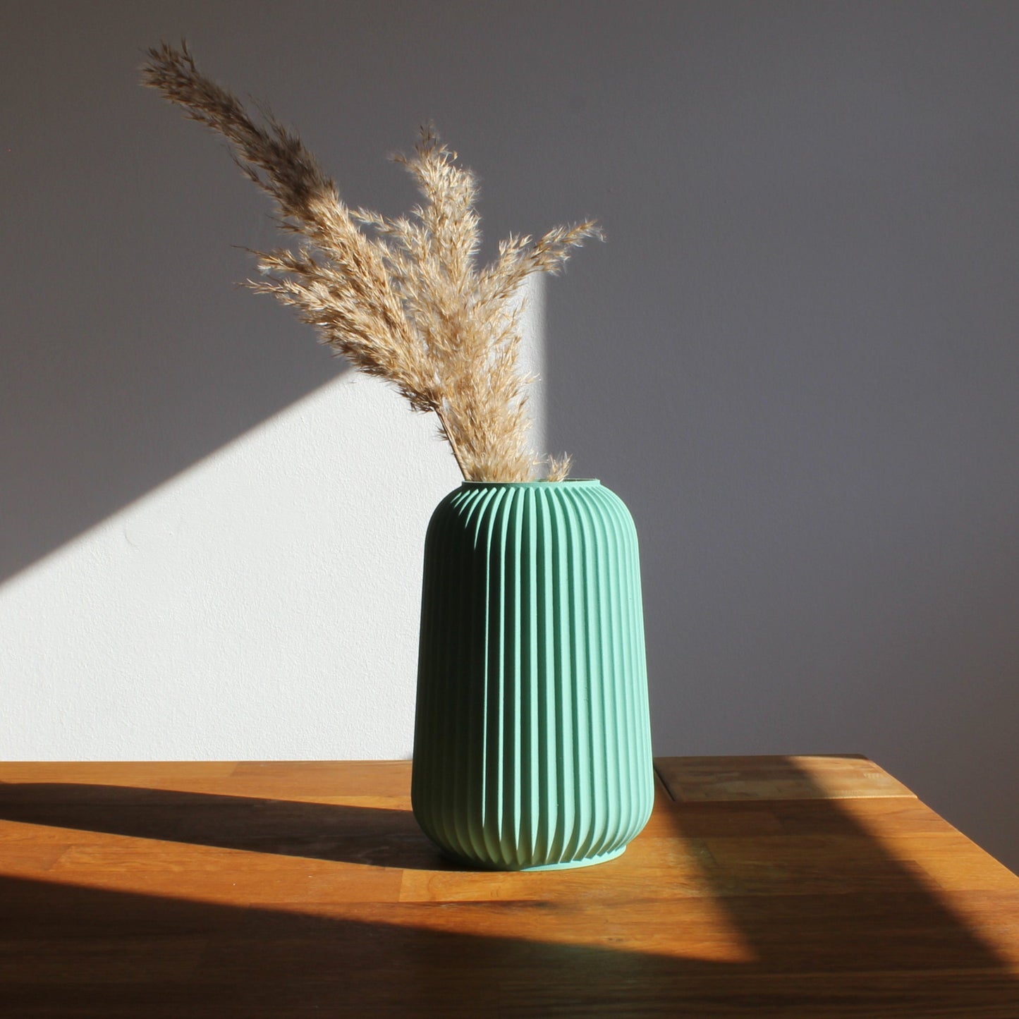 Vaquita Vase (Turquoise)