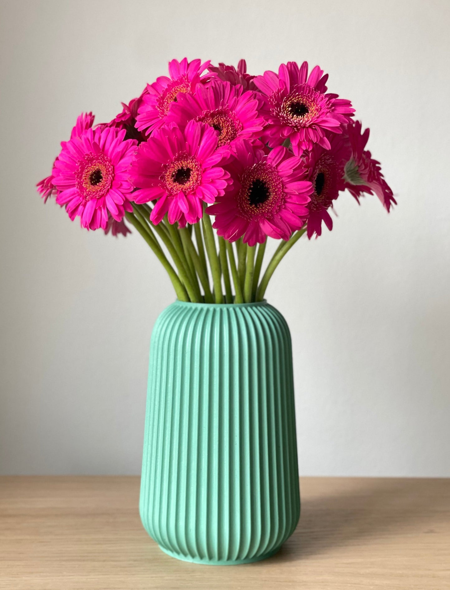 Vaquita Vase (Turquoise)